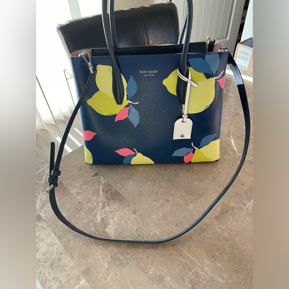 Kate spade lemon design purse